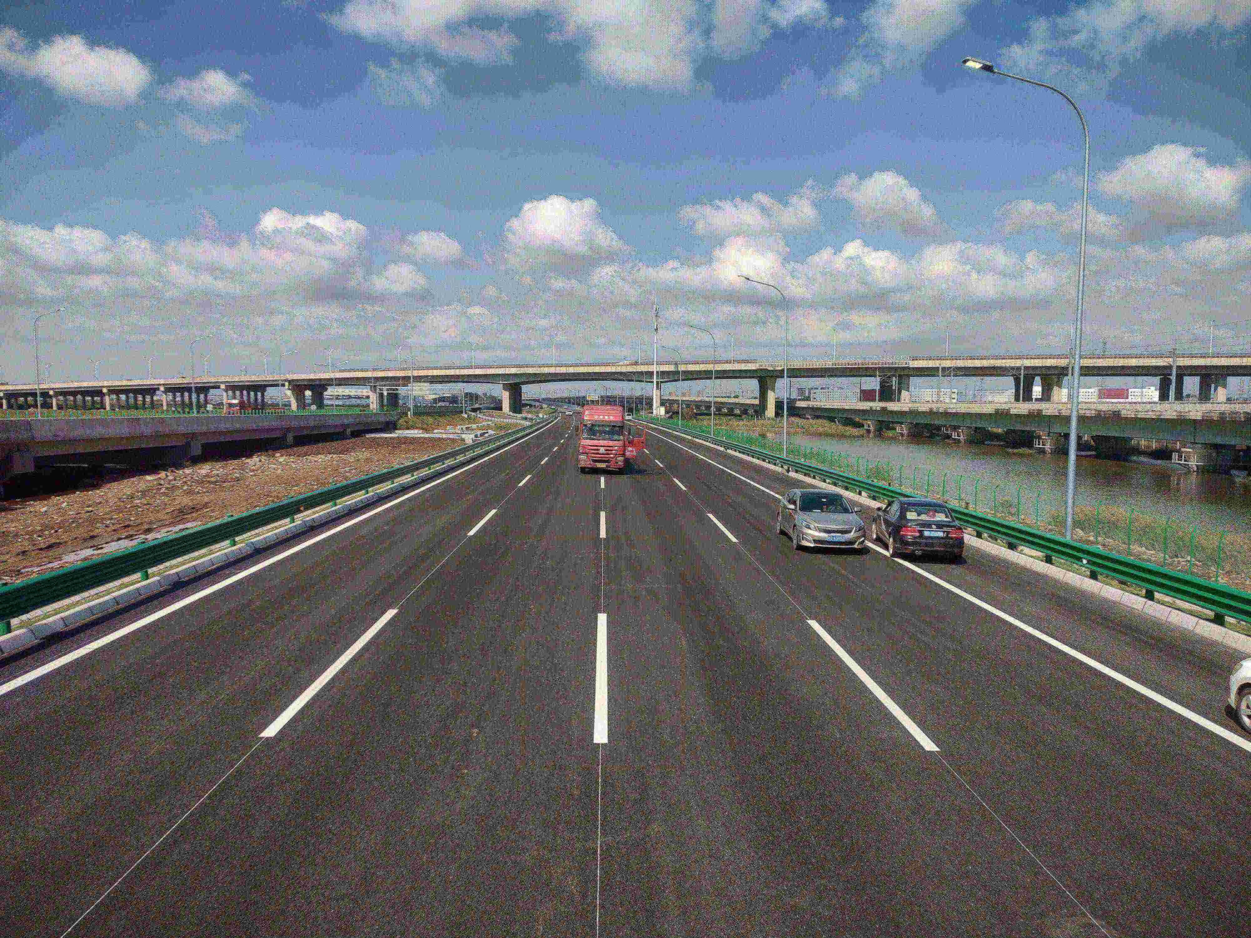 青蘭高速公路雙埠至河套段改擴建工程ZT3標段主體完工